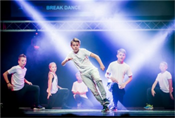 Breakdance lessen by Rox