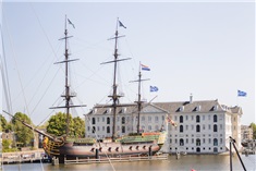 Vernieuwde VOC-schip en 6 andere redenen voor bezoek aan Het Scheepvaartmuseum deze zomer