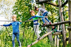9x restaurant met speeltuin geopend op zondag!