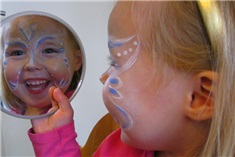 De leukste schminkvoorbeelden voor kinderen met carnaval