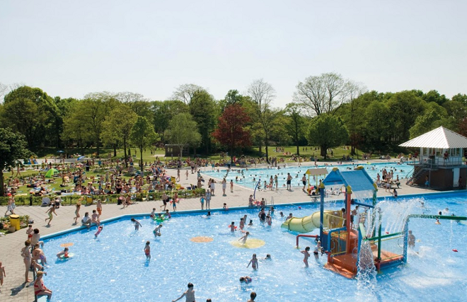 x Openluchtzwembad in Den Bosch | Kidsproof Den Bosch