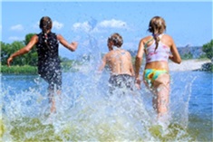 13 x zwemmen, strand, spelen en genieten in Eindhoven en omgeving.