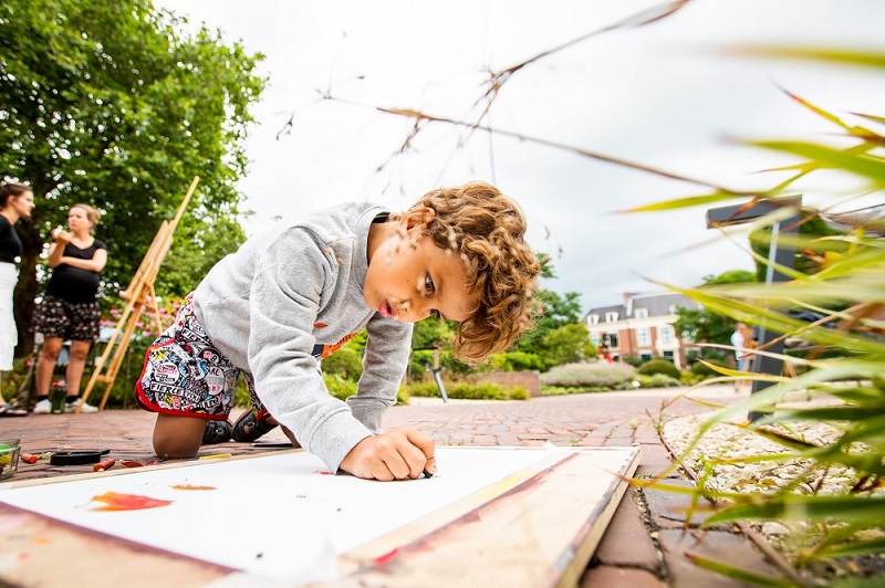 tekenen in de tuin