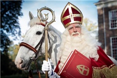 Alle intochten van Sinterklaas in 't Gooi