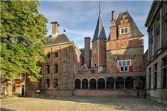 Ontdek de leukste stadswandelingen in Leiden