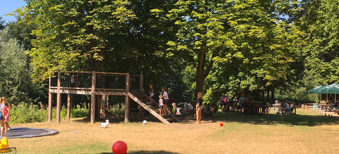 Kindvriendelijk terras spelen