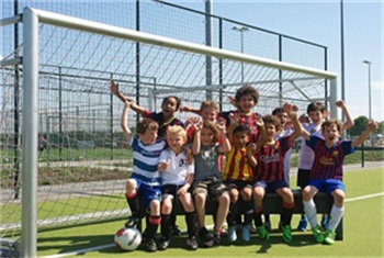 Voetballen bij AFC IJburg