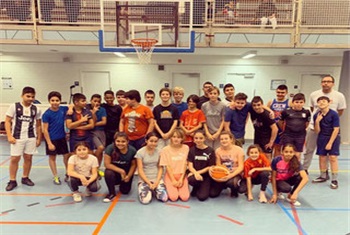 Veel gevaarlijke situaties Vlak Overwinnen Kennismaken met Basketbal voor kinderen 3-14 jaar | Kidsproof Den Haag