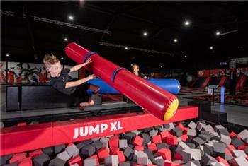 Jump XL Den Haag