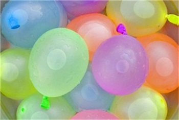 Waterballon darts - Kidsproof | Kidsproof 't Gooi