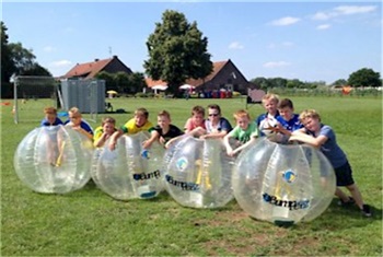 Bubble voetbal / Boerengolf