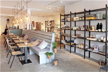 Sees coffee & conceptstore
