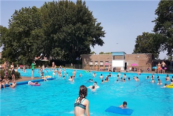 Zwembad Haasbroek