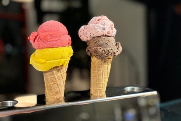 ijs bij noorderling op NDSM