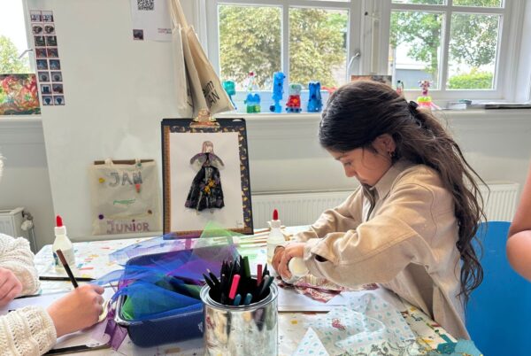 Museum JAN dress to impress PArisa