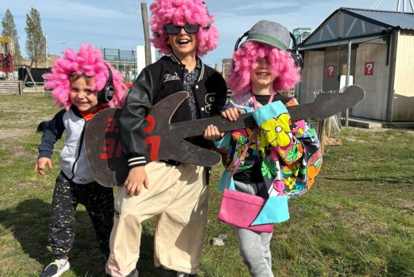 buiten spelen bij Playground Haarlem