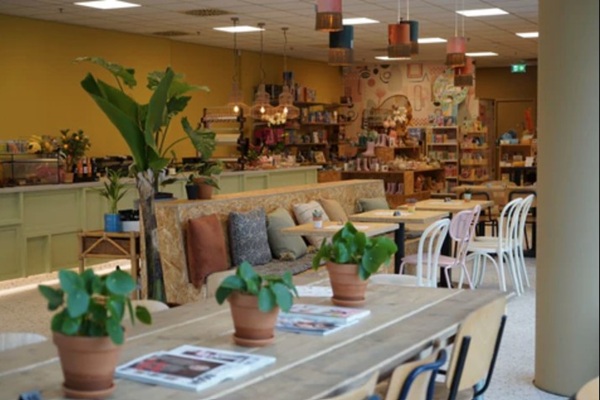 Mamamo kindvriendelijk café in Rotterdam met speelhoek