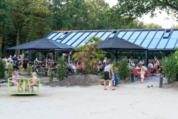 Restaurant bij speeltuin Wedderbergen